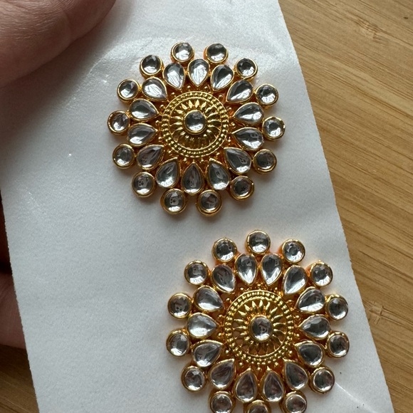 Brand new Limited edition designer Indian ethnic Kundan stud earrings - Picture 2 of 5